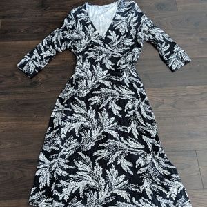 CAbi botanical print wrap dress size L